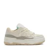 Beżowe sneakersy