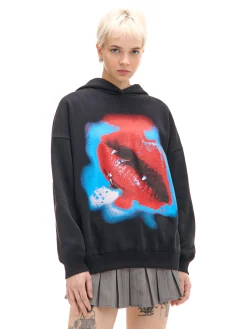Czarna bluza hoodie z nadrukiem