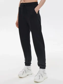 Czarne dresowe spodnie jogger