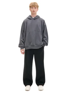 Czarne dresy wide leg