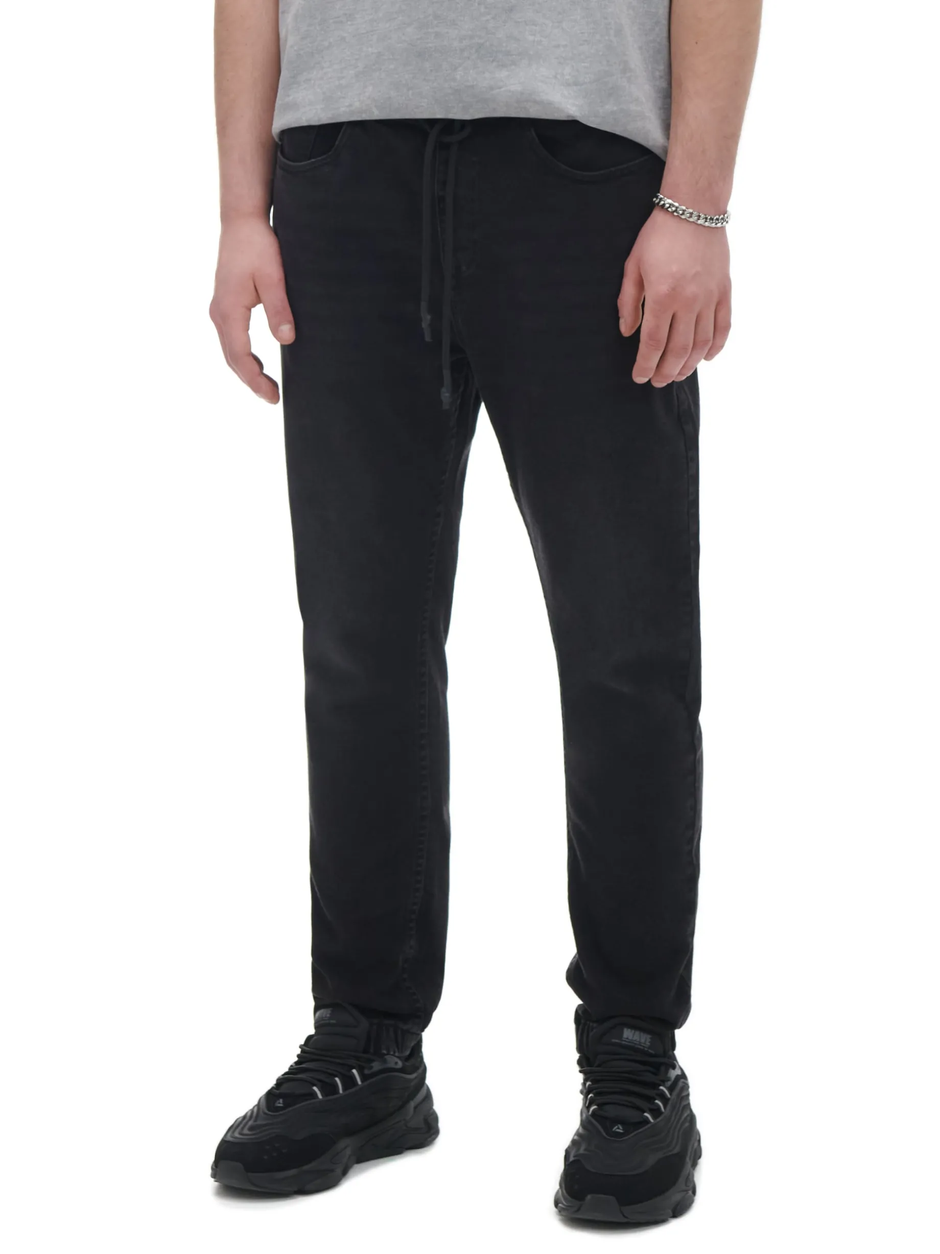 Czarne jeansowe joggery