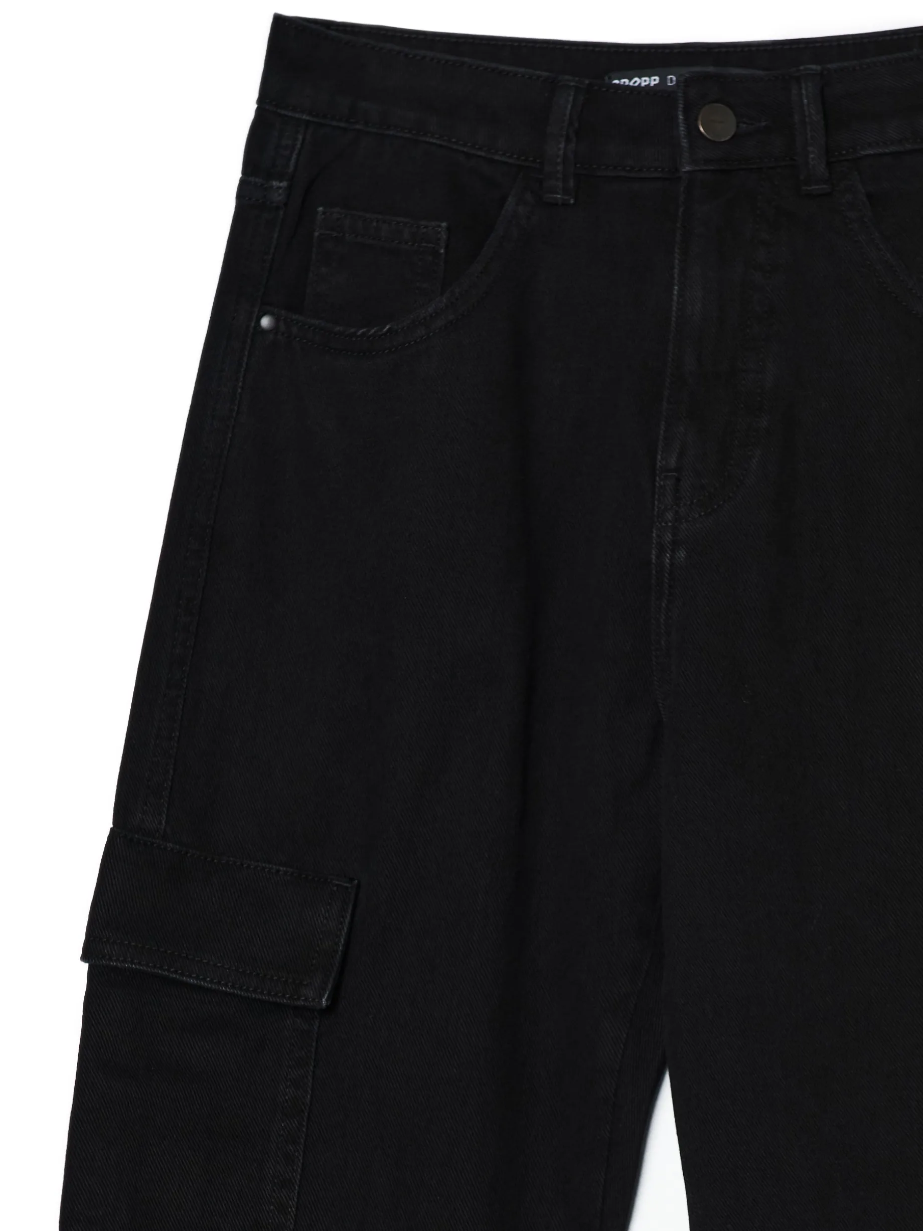Czarne jeansowe joggery cargo