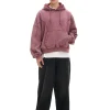 Czarne jeansy skater z efektem sprania