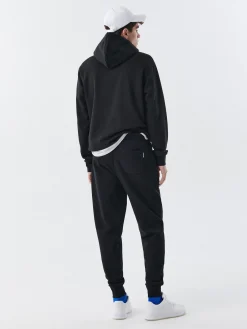 Czarne joggery basic
