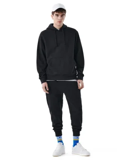 Czarne joggery basic