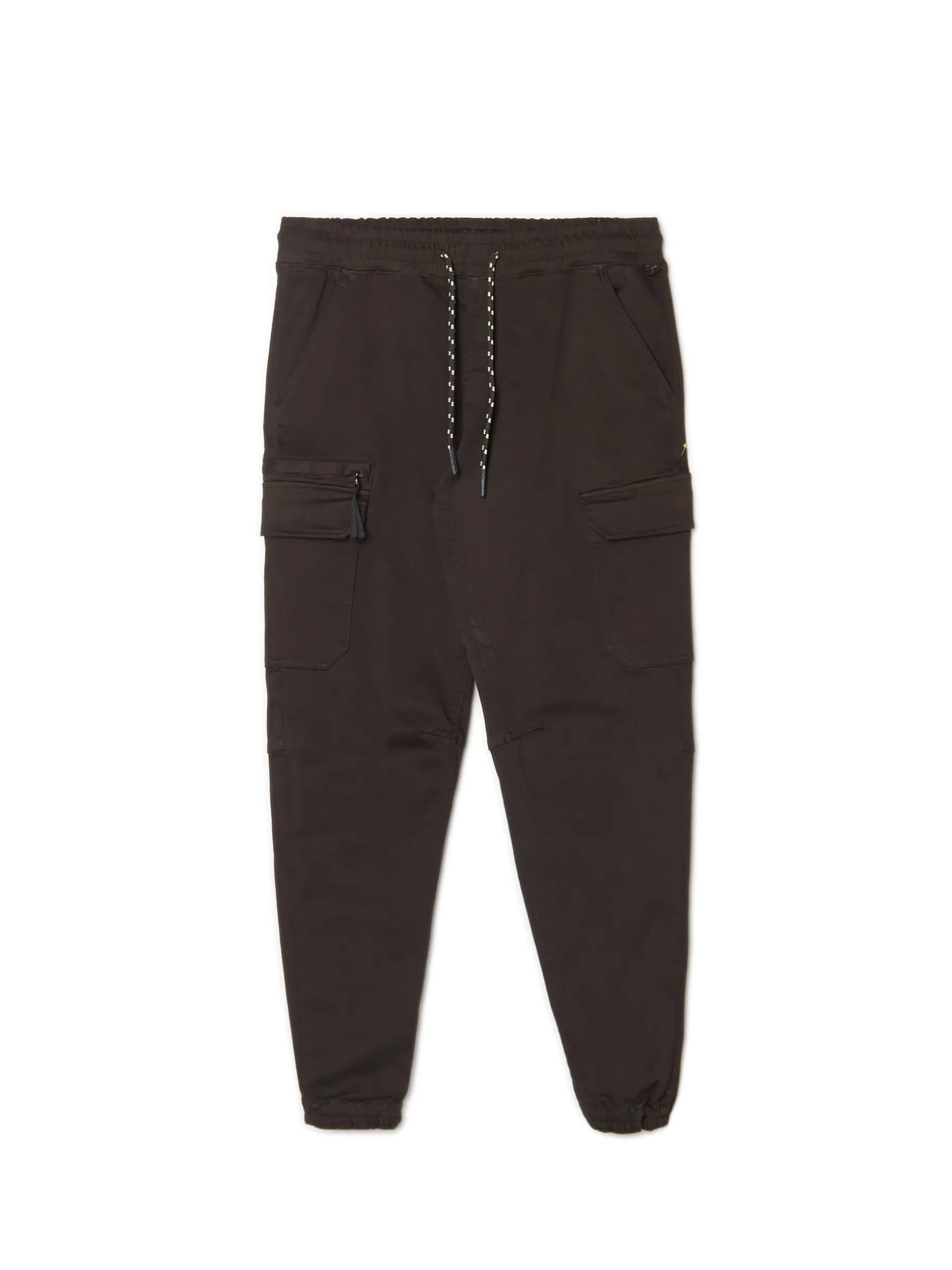 Czarne joggery basic z kieszeniami cargo
