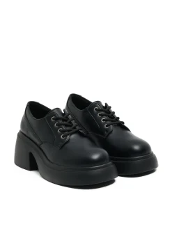 Czarne loafersy z imitacji skóry