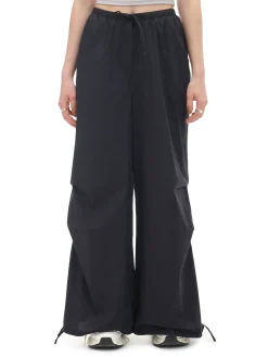 Czarne spodnie wide leg