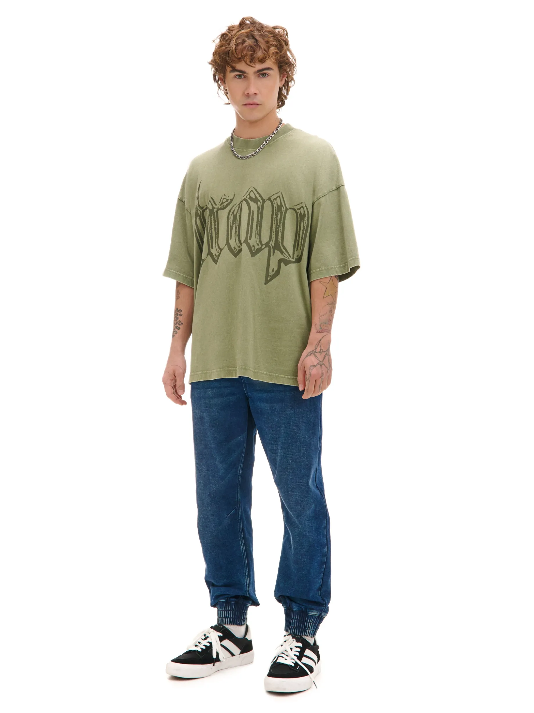 Granatowe jeansowe joggery regular