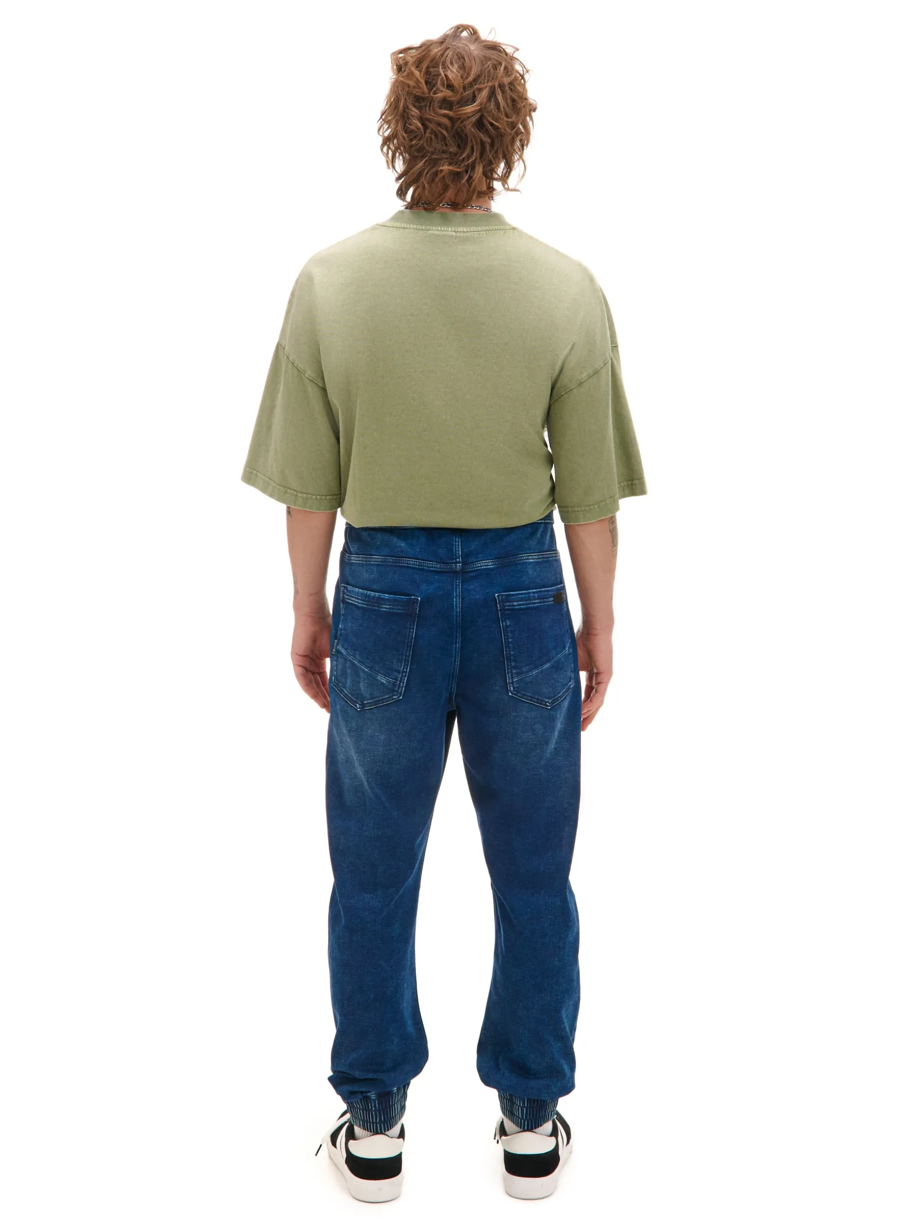Granatowe jeansowe joggery regular