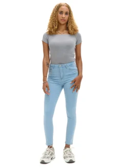 Jasne jeansy push up PETITE