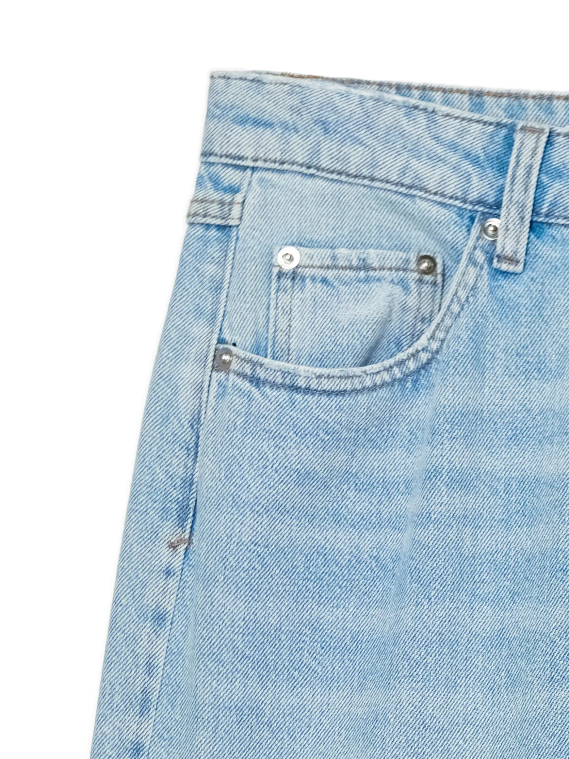 Jasnoniebieskie jeansy wide leg