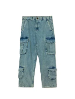 Jeansy baggy z kieszeniami cargo