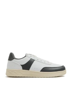 Kontrastowe sportowe sneakersy