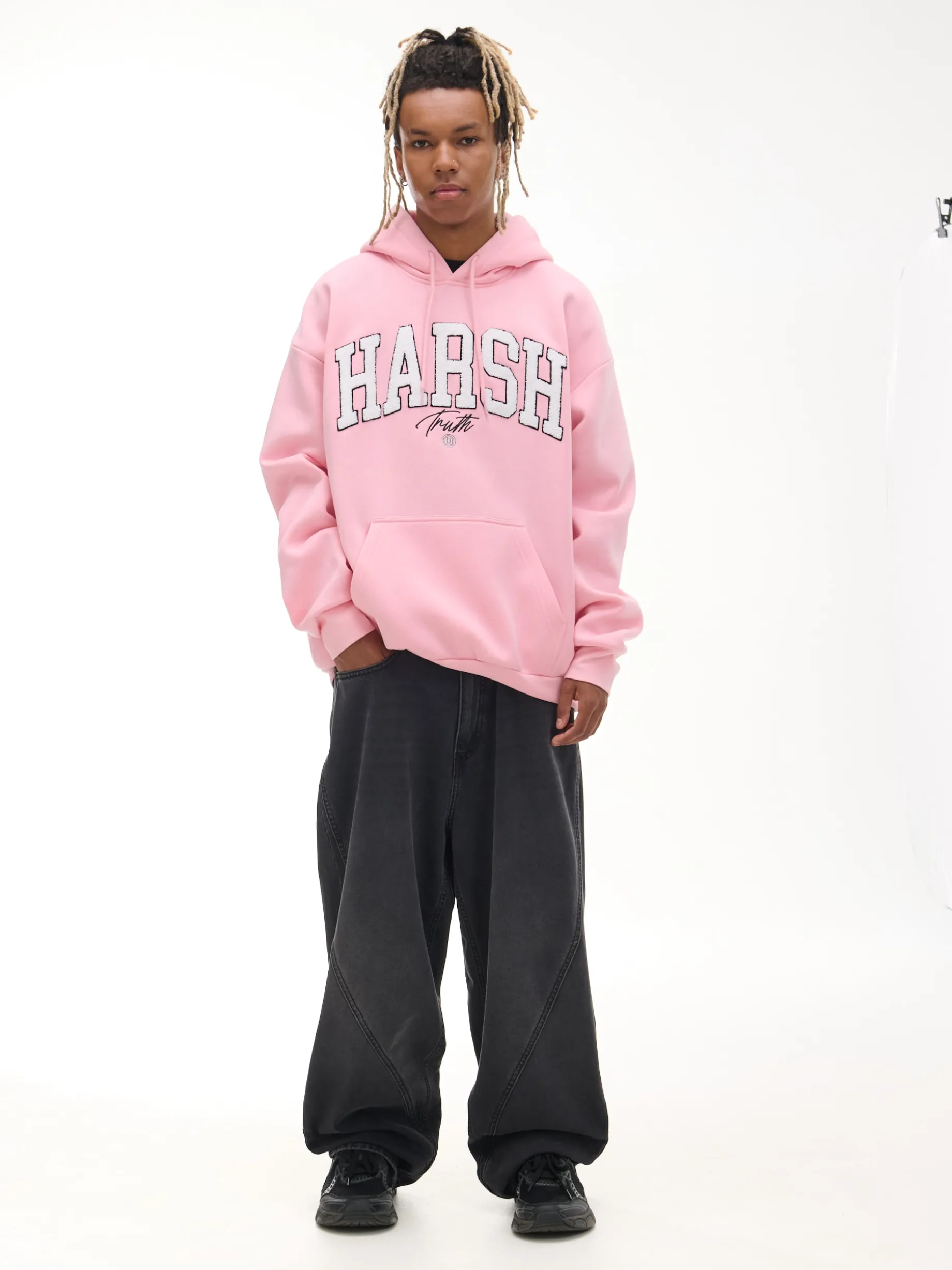 Różowa bluza z aplikacją UNISEX