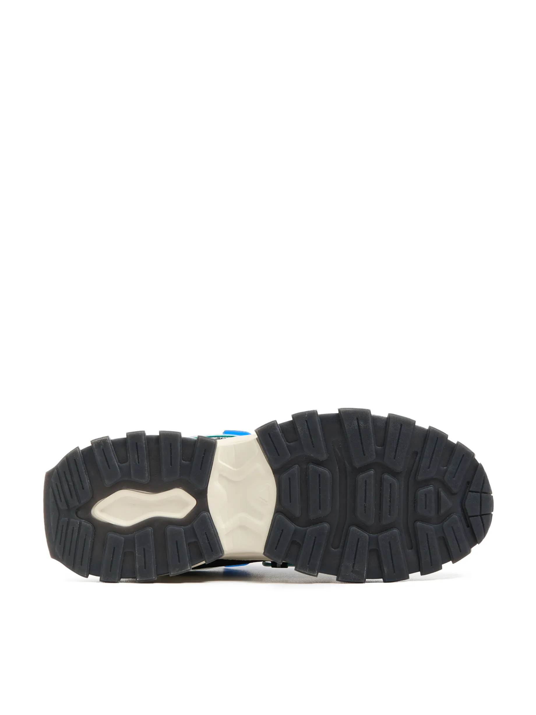 Sneakersy z efektem reflective