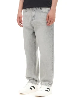 Szare jeansy loose