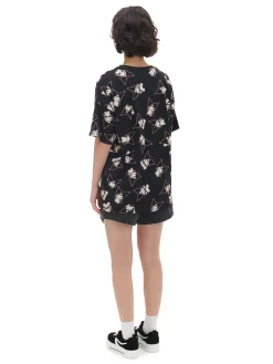 T-shirt oversize z nadrukiem Kuromi