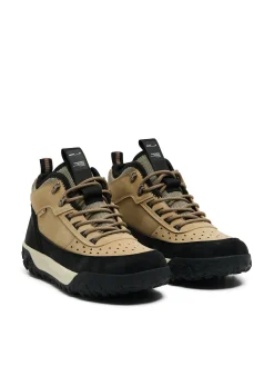 Wysokie beżowe sneakersy